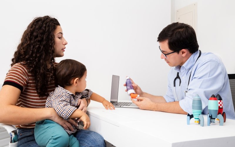 chl69 ways to support your child during a doctors visit